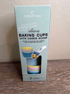 NIB Crofton Silicone Baking Cups w Cookie Scoop 7pc Set Reusable Muffin